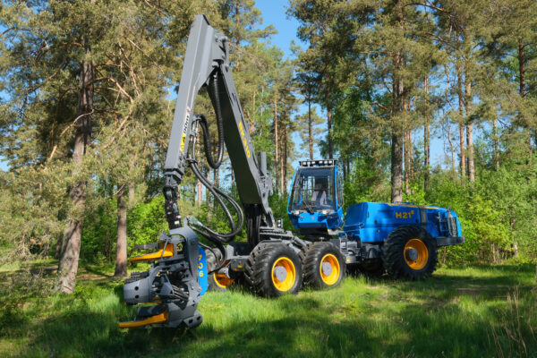 Rottne H21E sitting in the woods at a logging site.