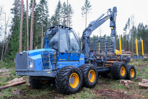 Rottne F20E forwarder