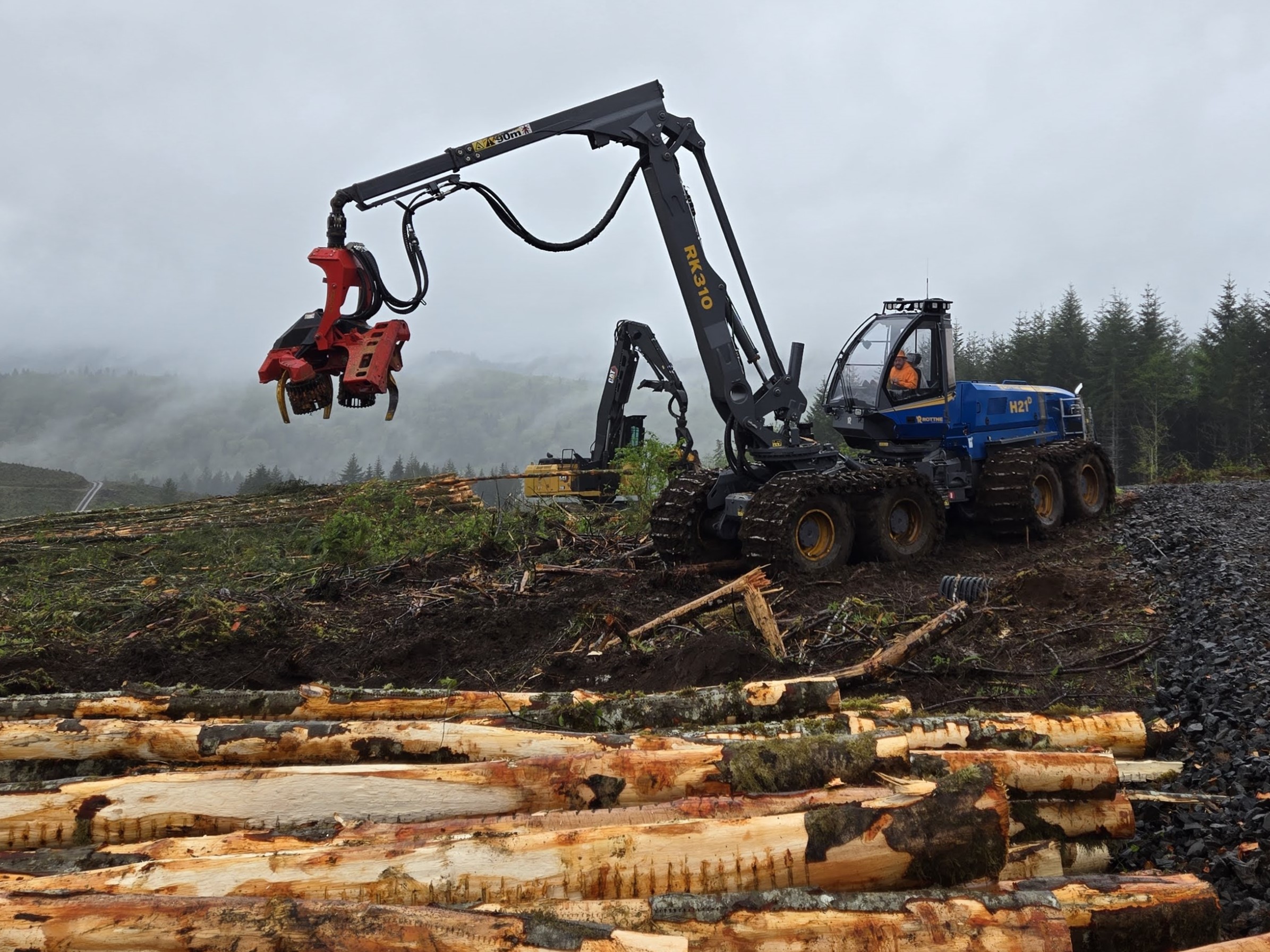 Rottne Forestry H21D on a logging site