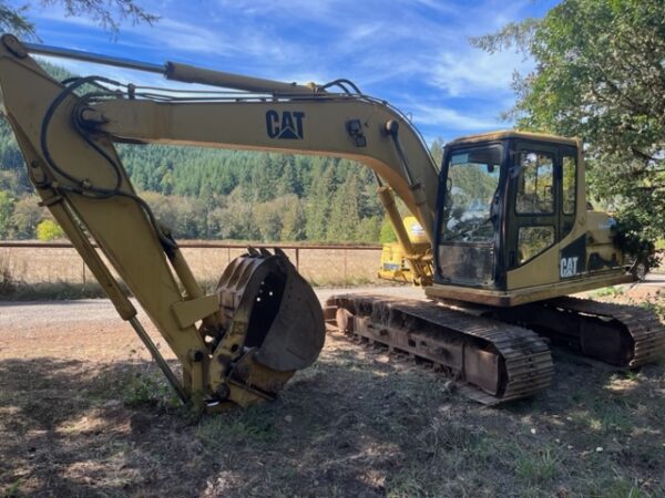 CAT 312 Excavator