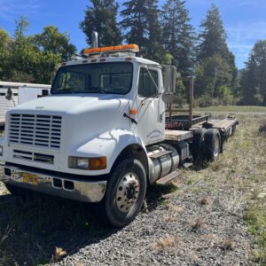 1999 International 8100 4x2 w/ Flatbed Trailer