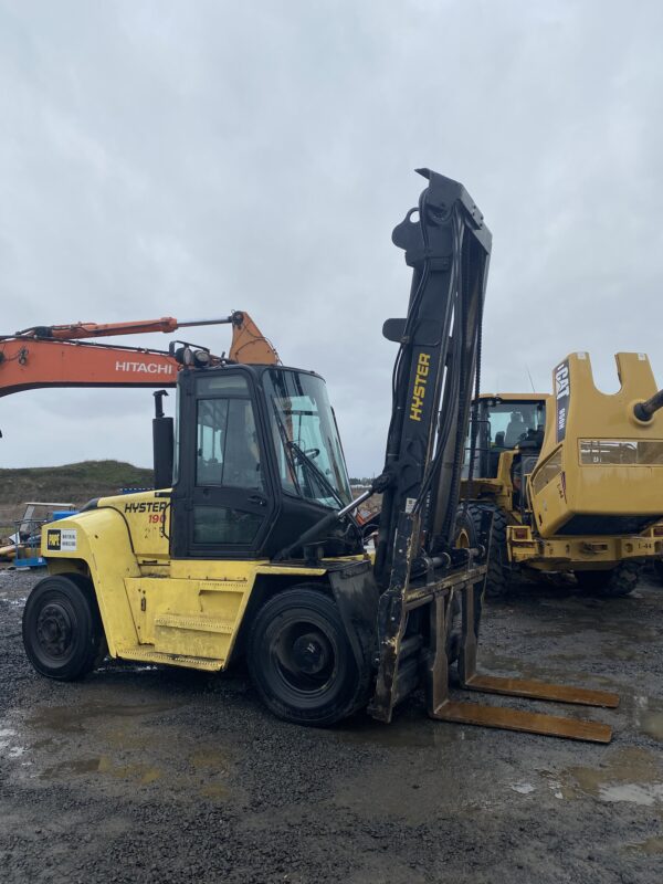 Hyster H190HD2 forklift for sale at Precision Machinery in Eugene, OR