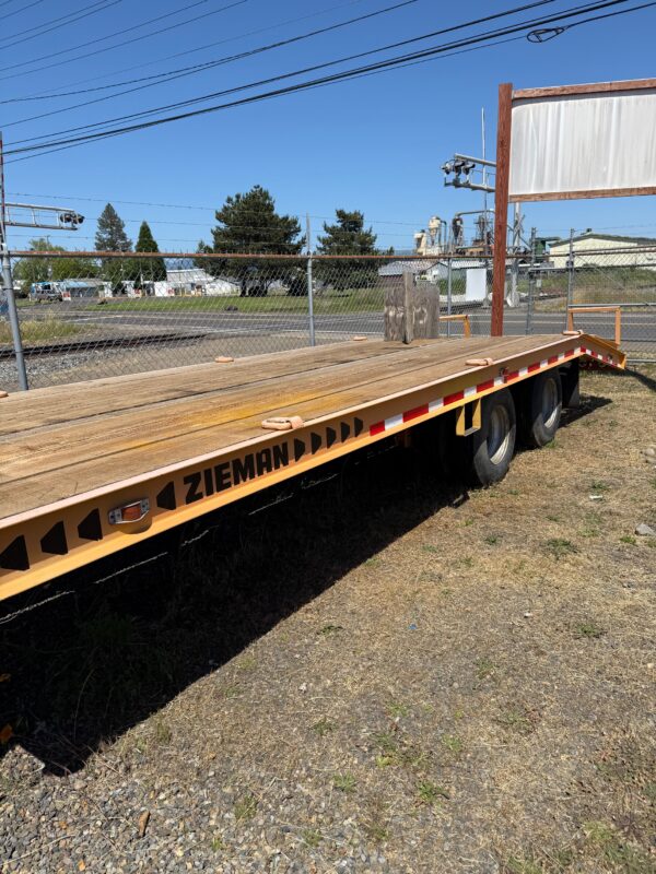 Zieman used 30 ft. flatbed trailer