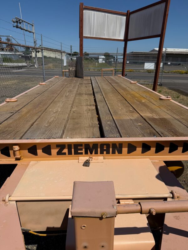 Zieman used 30 ft. flatbed trailer