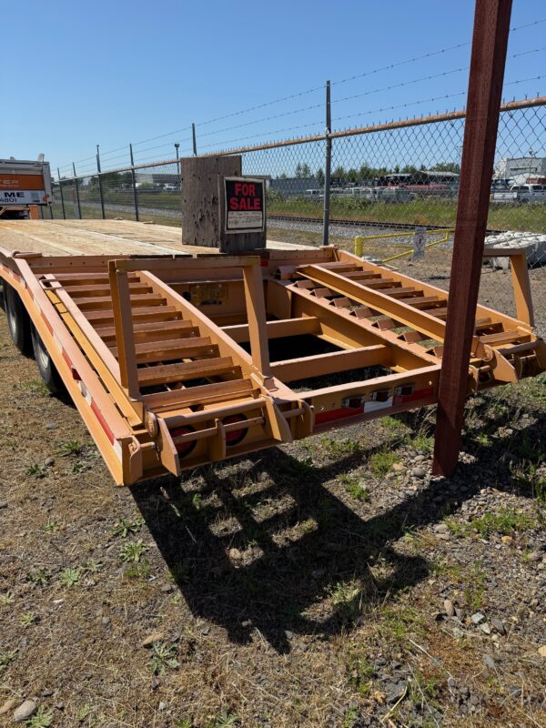 Zieman used 30 ft. flatbed trailer