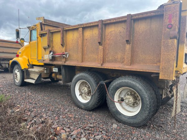 1988 Kenworth dump truck