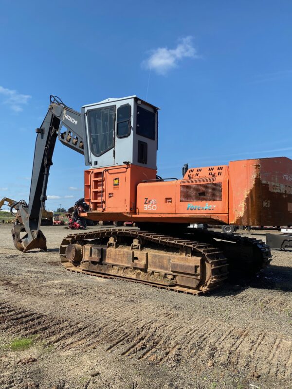 Used Hitachi Zaxis 350LL log loader for sale in Eugene, OR
