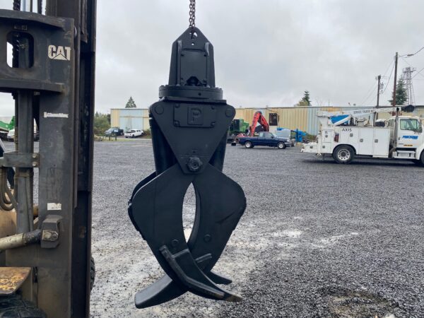 Pierce TC-60 grapples for sale in Oregon